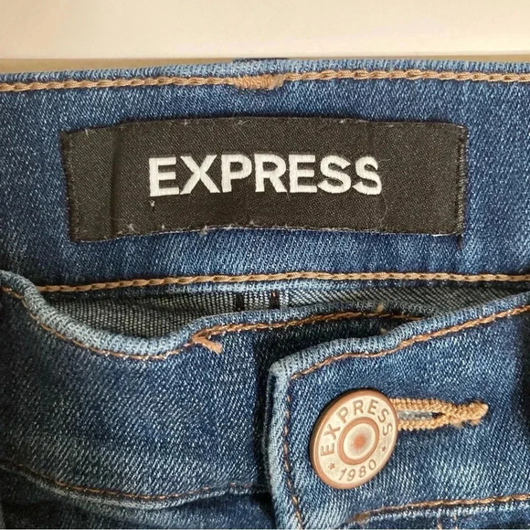 Express Women's Skinny Midrise Medium Wash Denim Jeans Size 4 - Picture 7 of 9